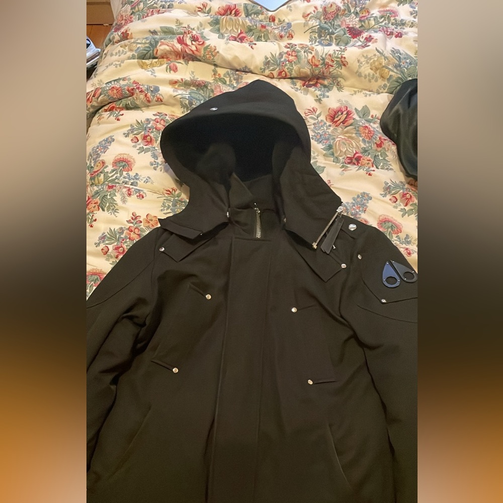 MEDIUM SIZE MOOSE KNUCKLE COAT